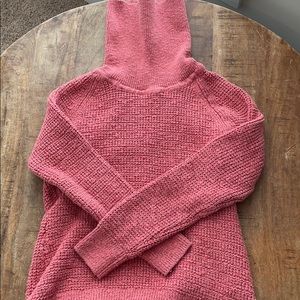 LL Bean pink turtleneck like new
